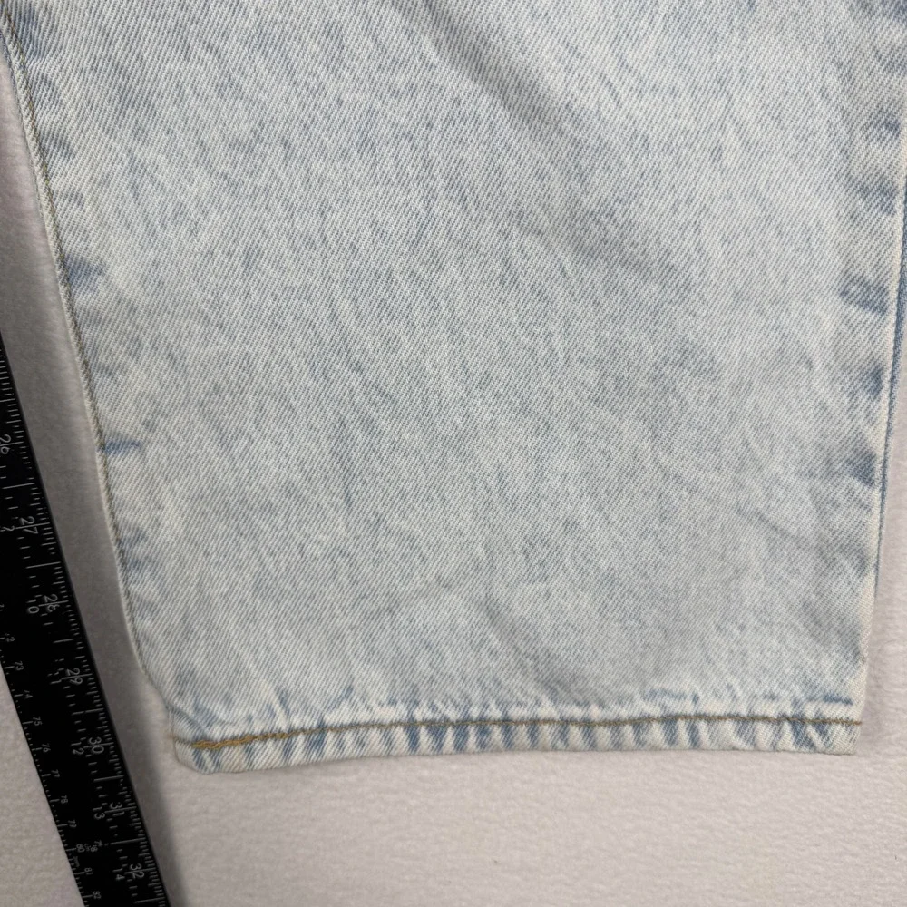 NEW Levi's 94 Baggy Jeans Womens 32x31 Light Blue Acid Wash Straight A3510-0034